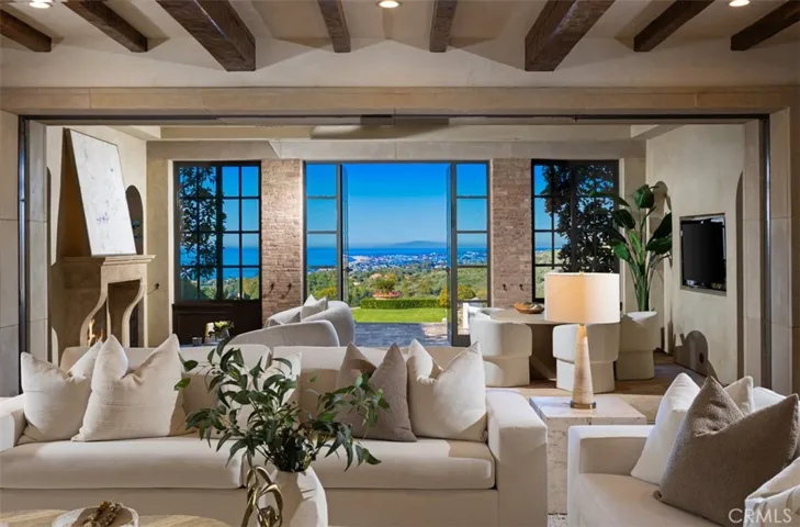 1 Clear Water, Newport Coast, California 92657