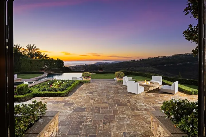 1 Clear Water, Newport Coast, California 92657