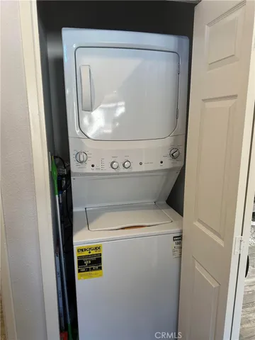 In unit Washer Dryer