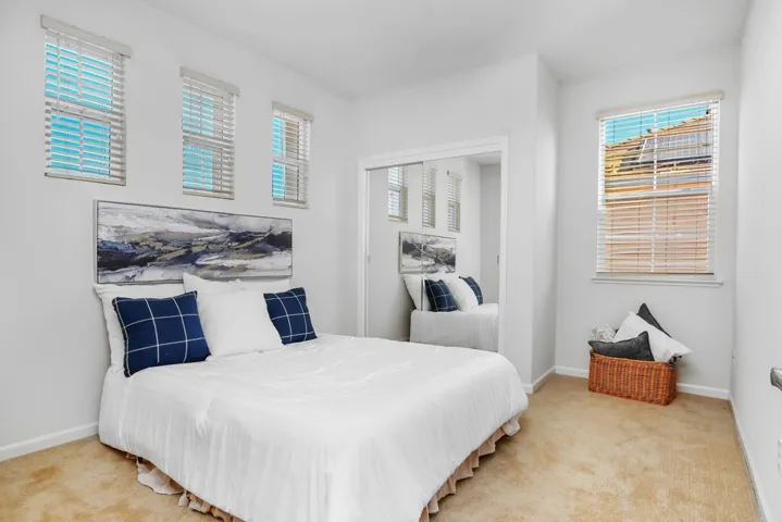 Bedroom with carpet
