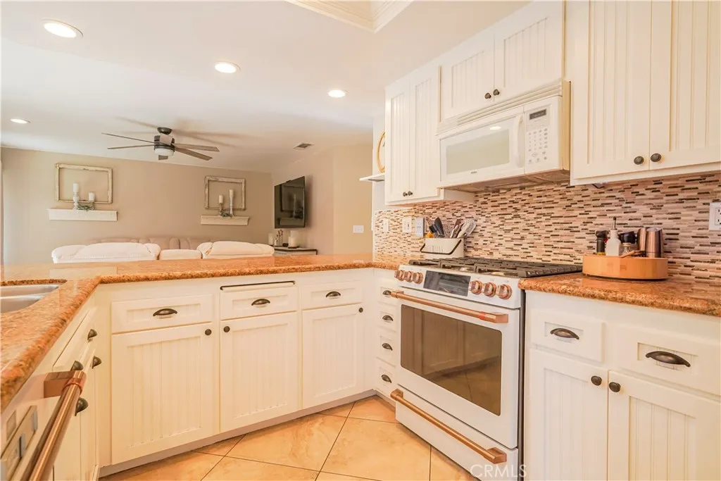 12206 San Ysidro St., Victorville, California 92392 home-pic-7