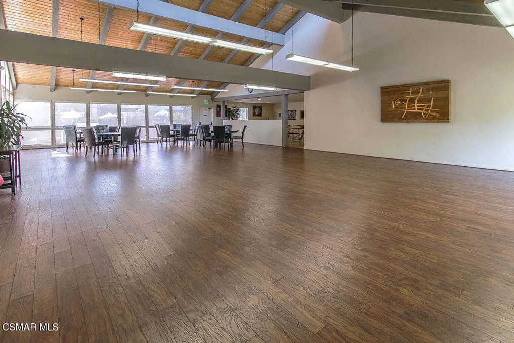 291 Sequoia Court 25, Thousand Oaks, California 91360 home-pic-32