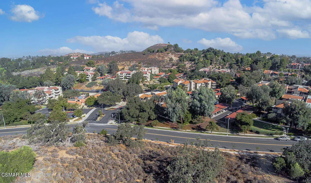 291 Sequoia Court 25, Thousand Oaks, California 91360 home-pic-40