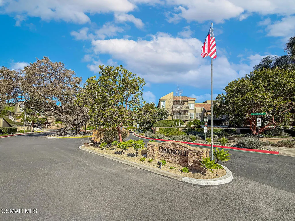 291 Sequoia Court 25, Thousand Oaks, California 91360 home-pic-2