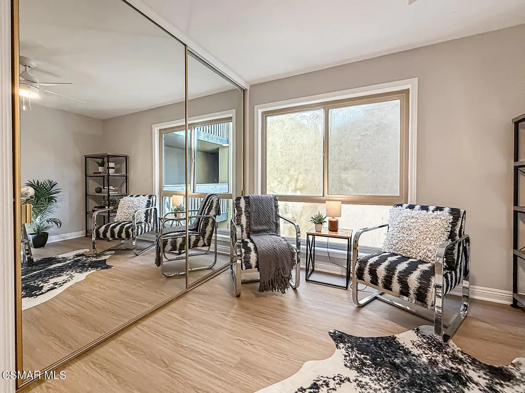 291 Sequoia Court 25, Thousand Oaks, California 91360 home-pic-24
