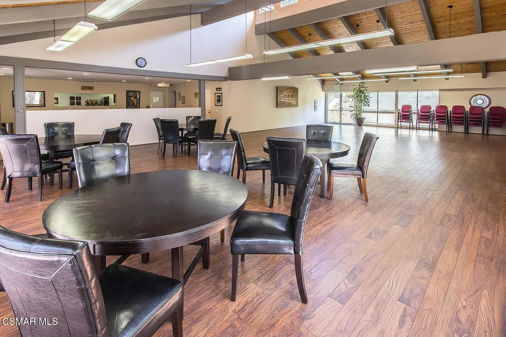 291 Sequoia Court 25, Thousand Oaks, California 91360 home-pic-31