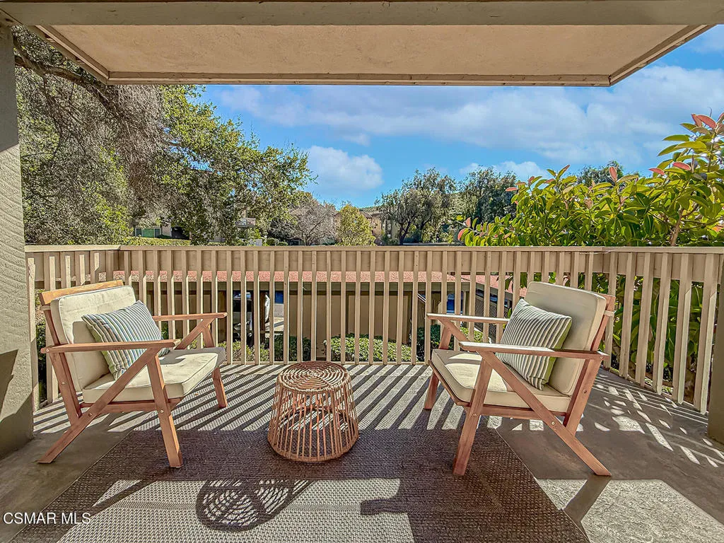 291 Sequoia Court 25, Thousand Oaks, California 91360 home-pic-13