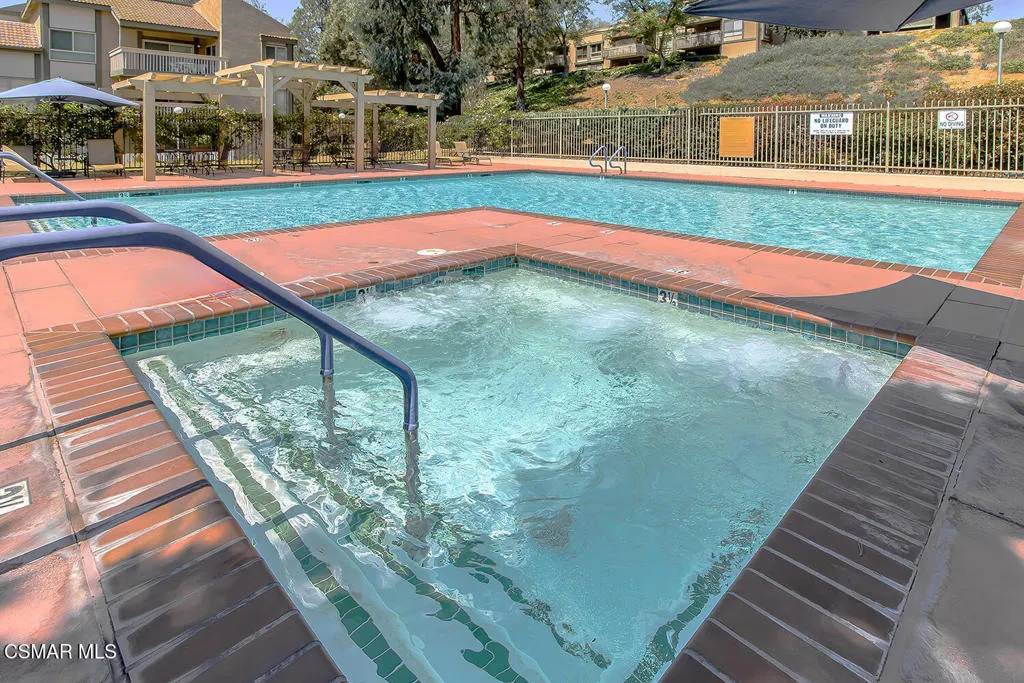 291 Sequoia Court 25, Thousand Oaks, California 91360 home-pic-36