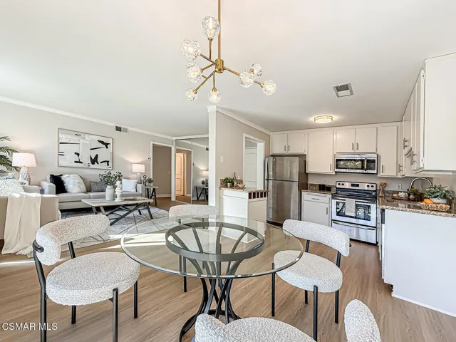 bLiving Dining and Kitchen6