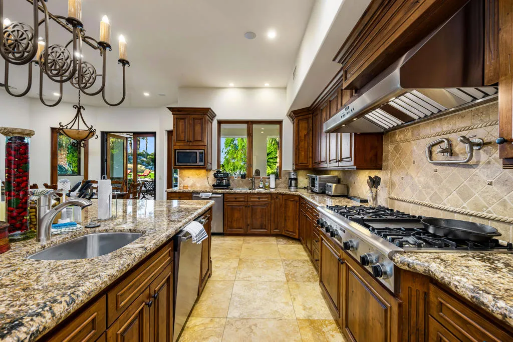 52465 Via Dona, La Quinta, California 92253 home-pic-17