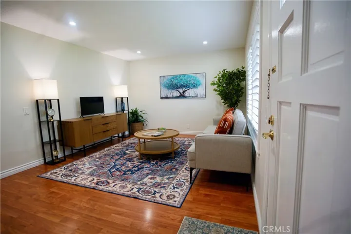 10 Raleigh, Irvine, California 92604