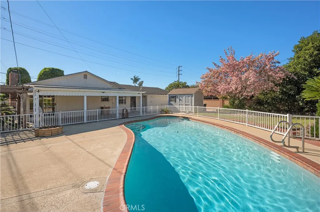119 W Gladstone, Glendora, California 91740 home-pic-40