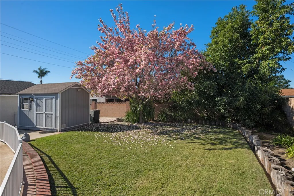 119 W Gladstone, Glendora, California 91740 home-pic-45