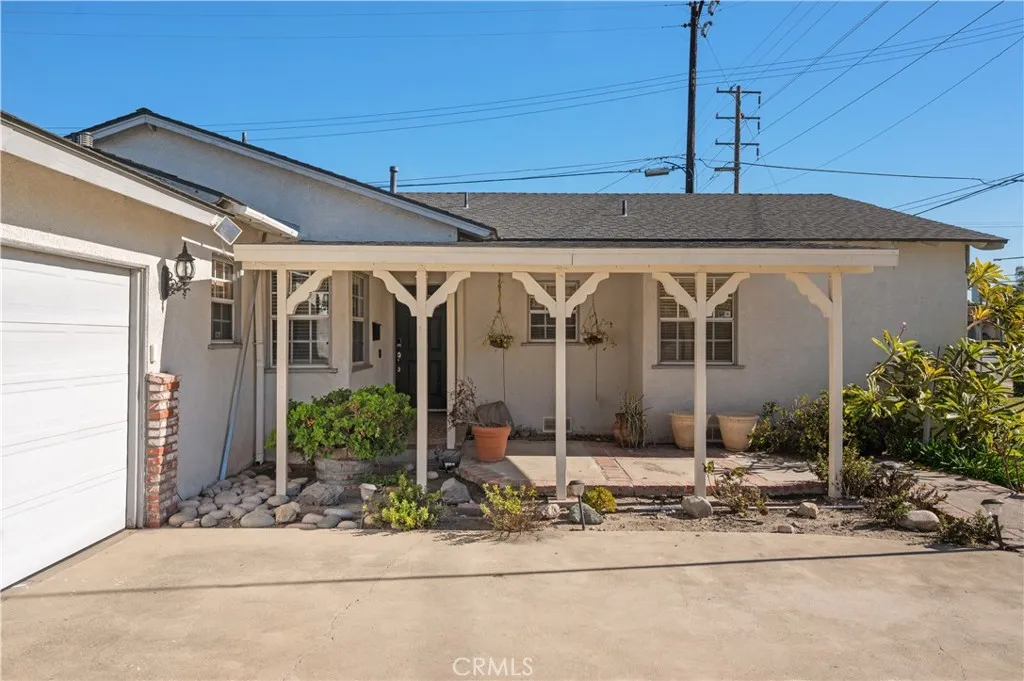 119 W Gladstone, Glendora, California 91740 home-pic-4