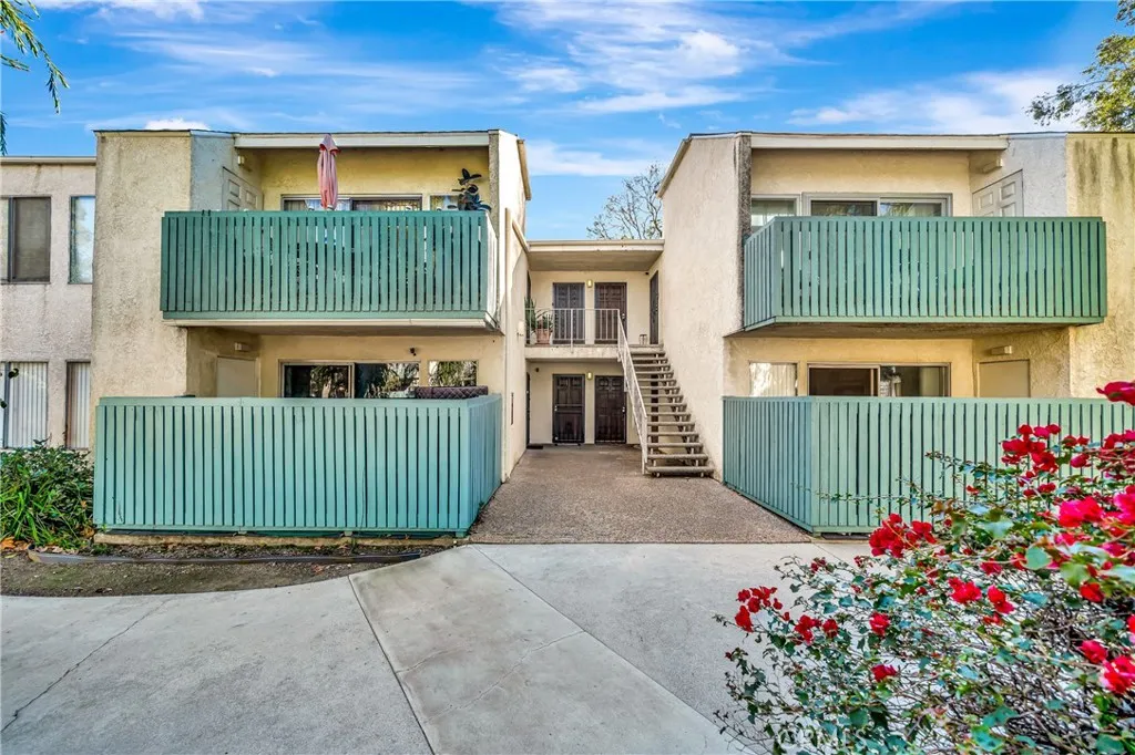 5700 Etiwanda Avenue 280, Tarzana, California 91356 home-pic-27