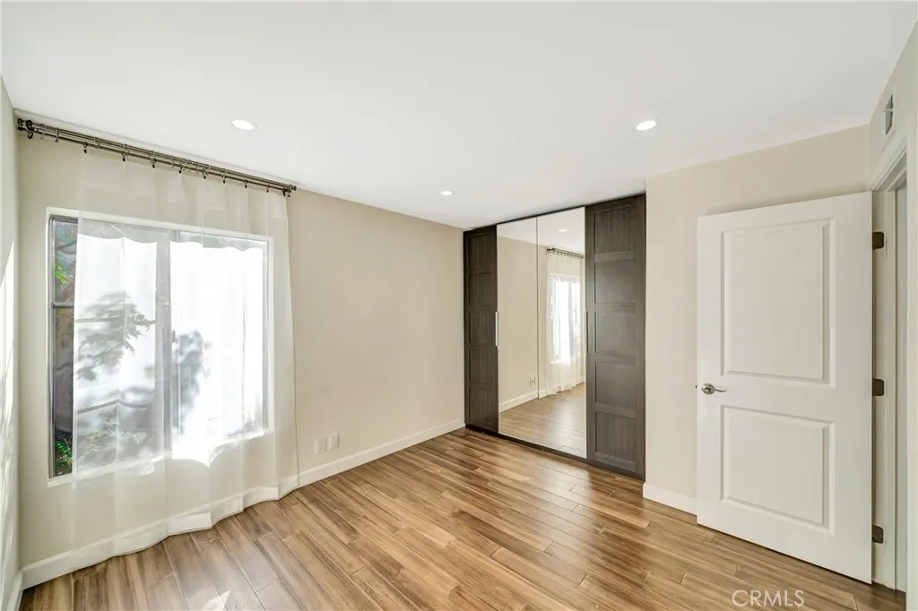 5700 Etiwanda Avenue 280, Tarzana, California 91356 home-pic-21