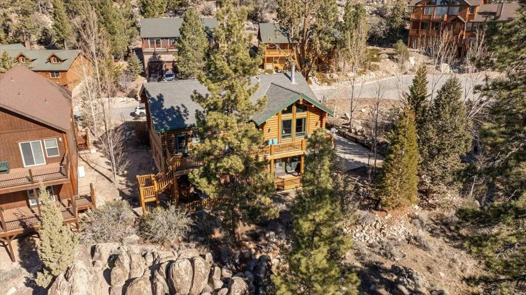 42279 Castle Crag Road, Big Bear, California 92315 home-pic-9