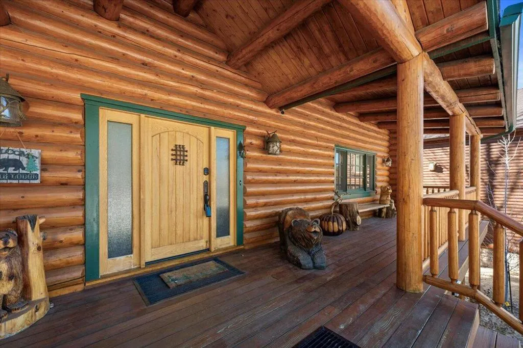 42279 Castle Crag Road, Big Bear, California 92315 home-pic-11