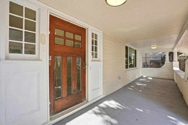 604 56th St, Oakland, California 94609