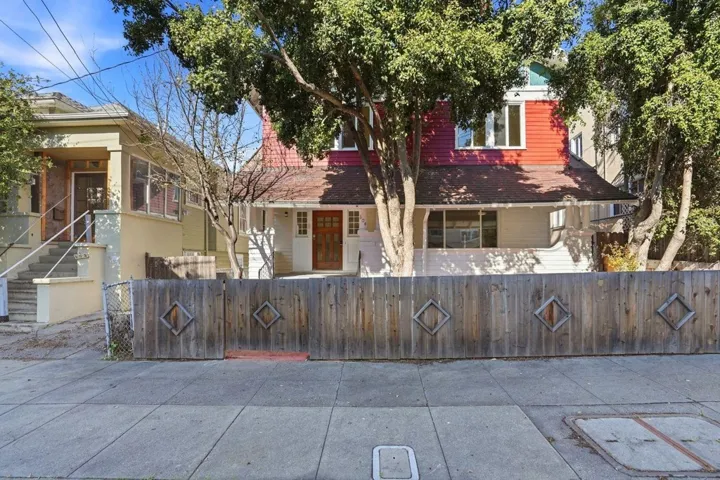 604 56th St, Oakland, California 94609