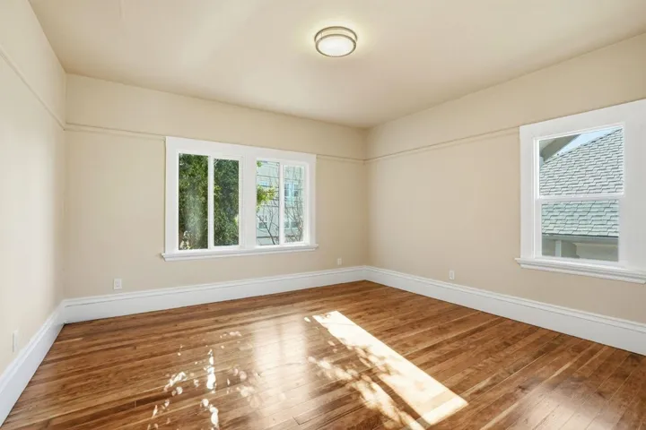 604 56th St, Oakland, California 94609