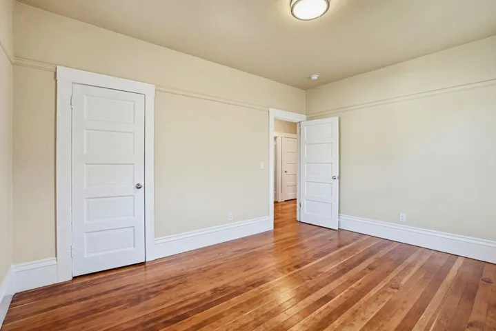 604 56th St, Oakland, California 94609