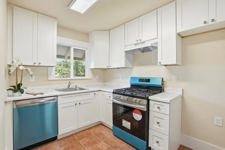 604 56th St, Oakland, California 94609