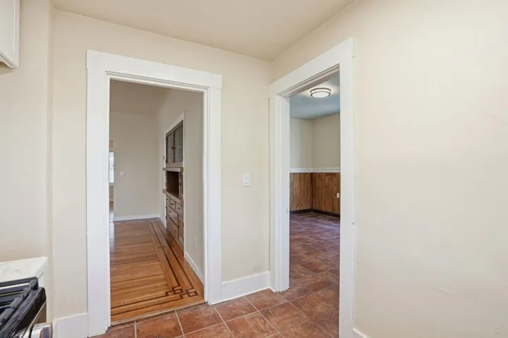 604 56th St, Oakland, California 94609
