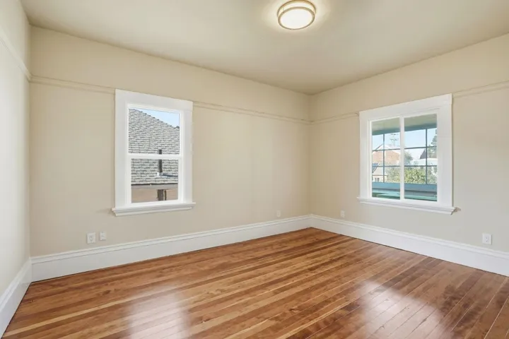 604 56th St, Oakland, California 94609