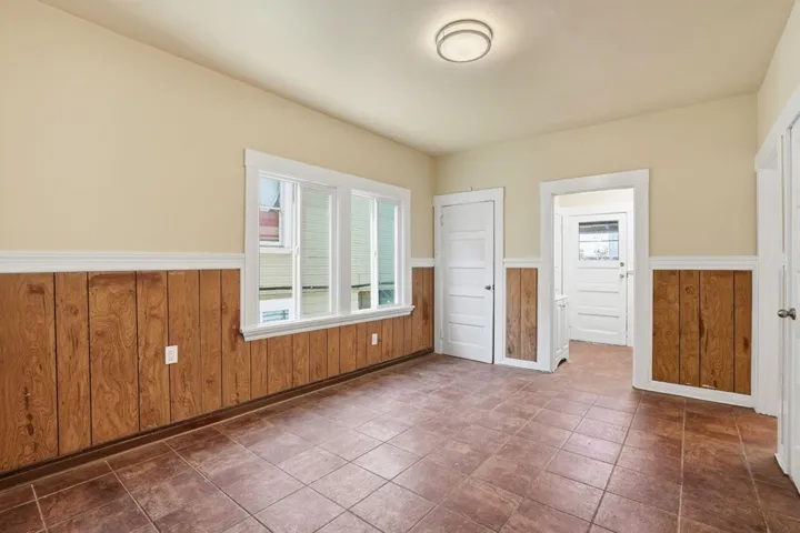 604 56th St, Oakland, California 94609