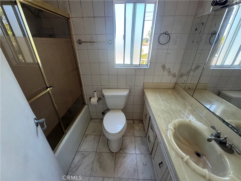 6703 Morse Avenue, North Hollywood, California 91606 home-pic-19