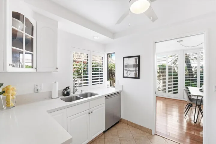 24-2367 S Gene Autry Trail B-23