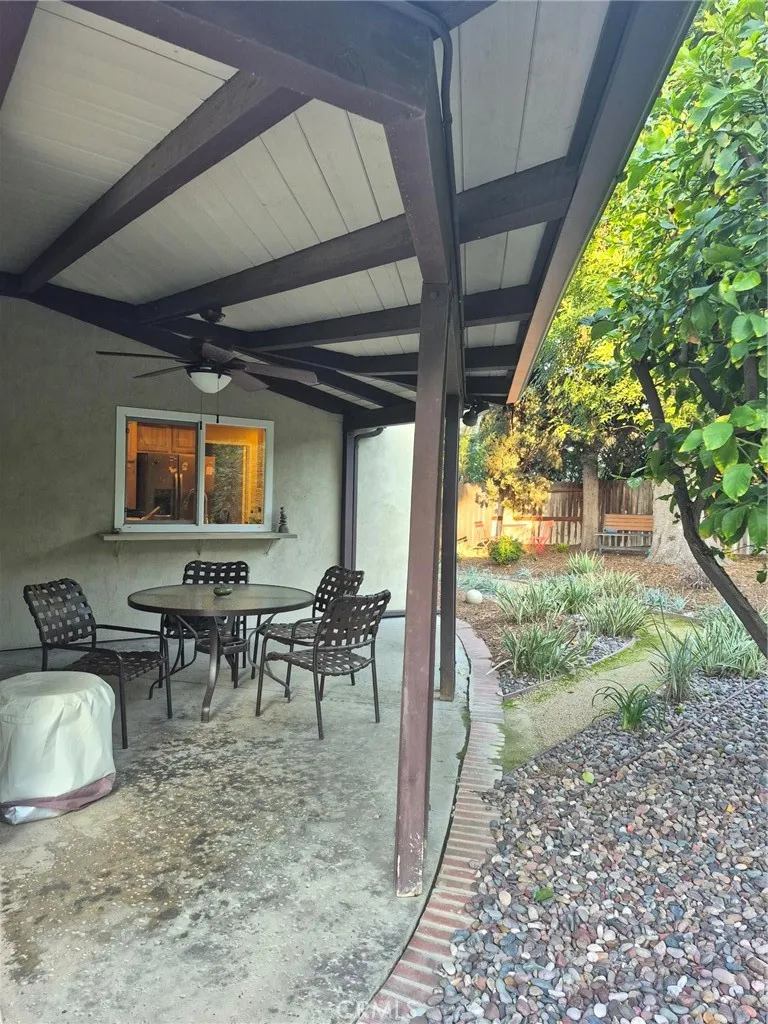 2188 Ranchwood Place, Riverside, California 92506 home-pic-20