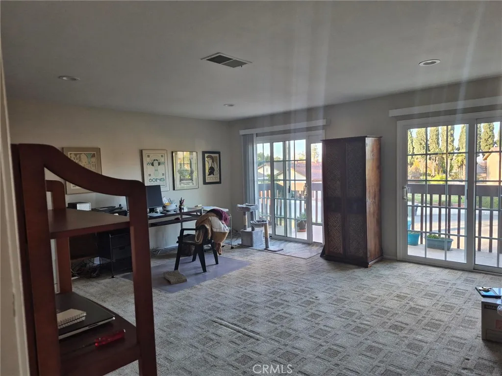 2188 Ranchwood Place, Riverside, California 92506 home-pic-12