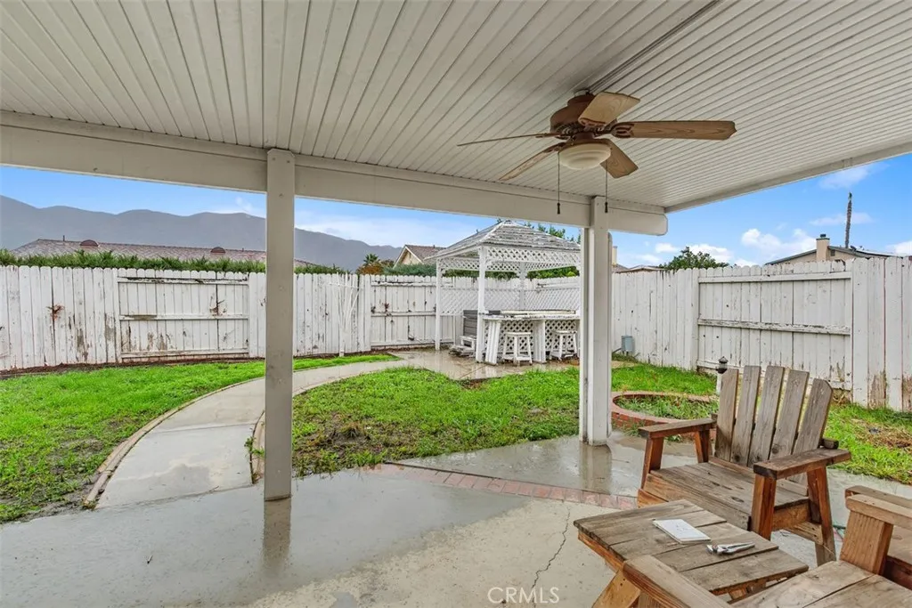 407 Westminister, San Jacinto, California 92583 home-pic-22
