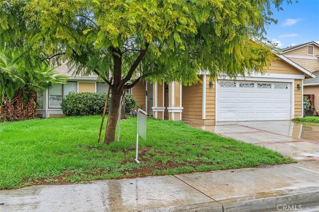 407 Westminister, San Jacinto, California 92583 home-pic-26