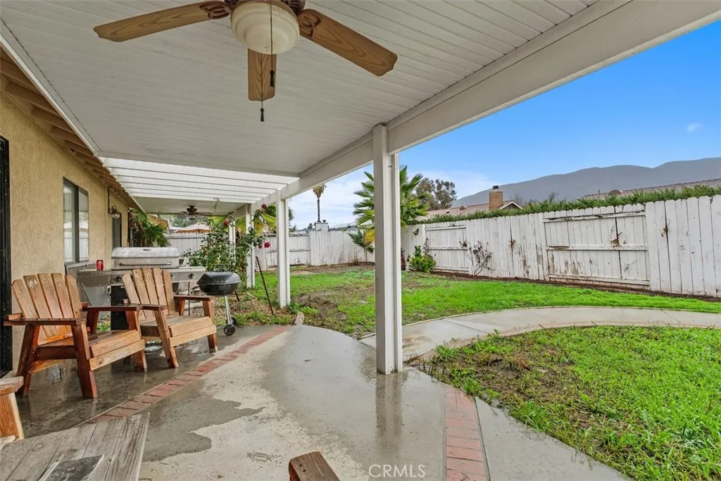 407 Westminister, San Jacinto, California 92583 home-pic-23