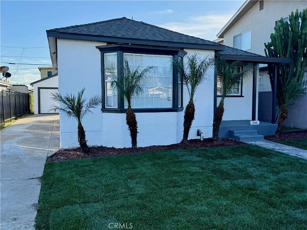 1346 W 92nd, Los Angeles, California 90044 home-pic-3