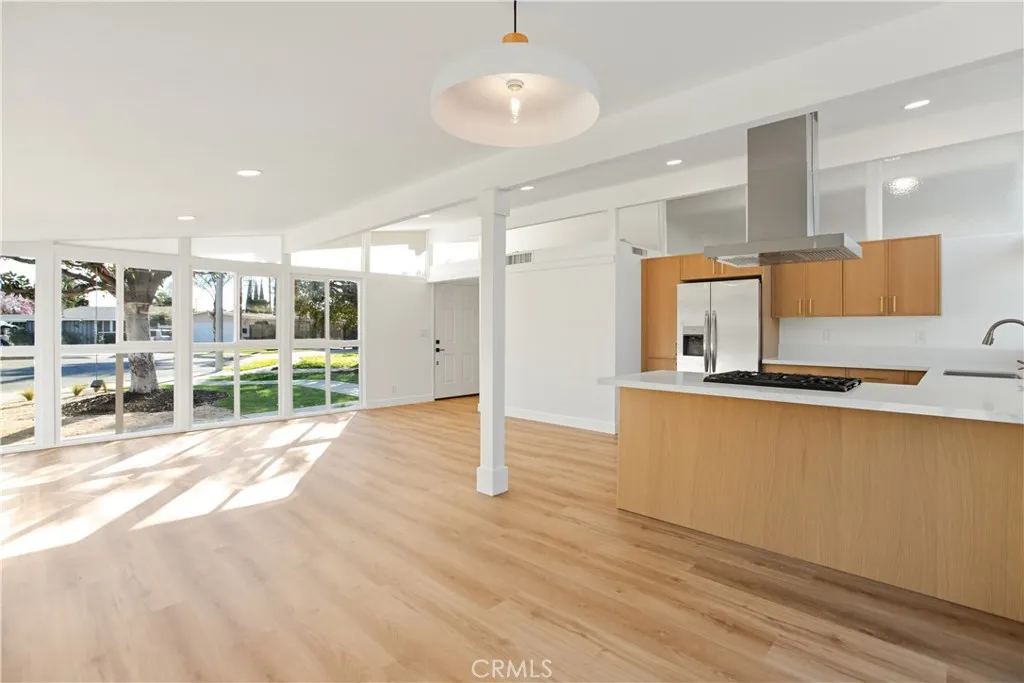108 S Level, Anaheim, California 92804 home-pic-2