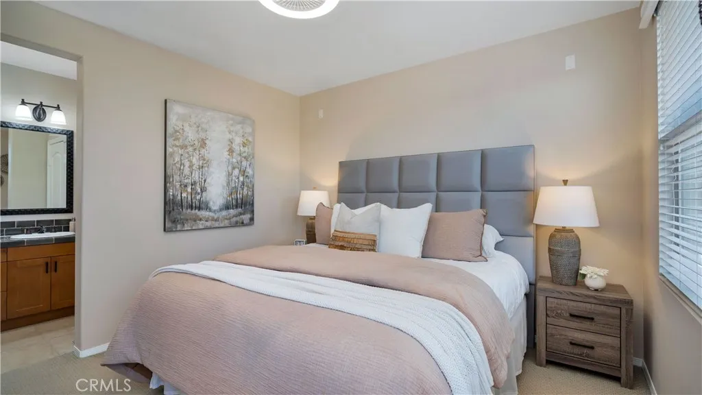23 Crosspointe, Irvine, California 92618 home-pic-19