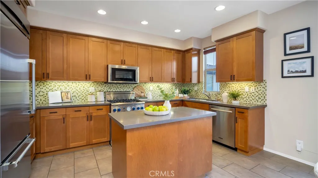23 Crosspointe, Irvine, California 92618 home-pic-11