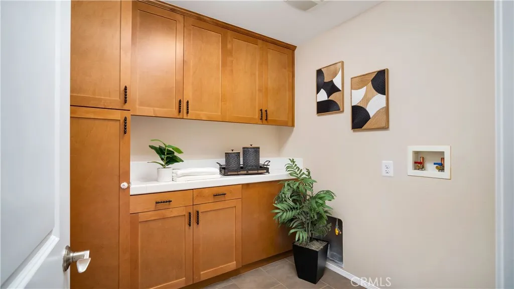 23 Crosspointe, Irvine, California 92618 home-pic-17