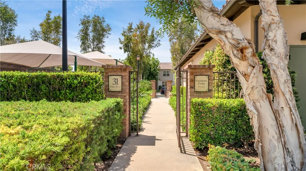 23 Crosspointe, Irvine, California 92618 home-pic-50