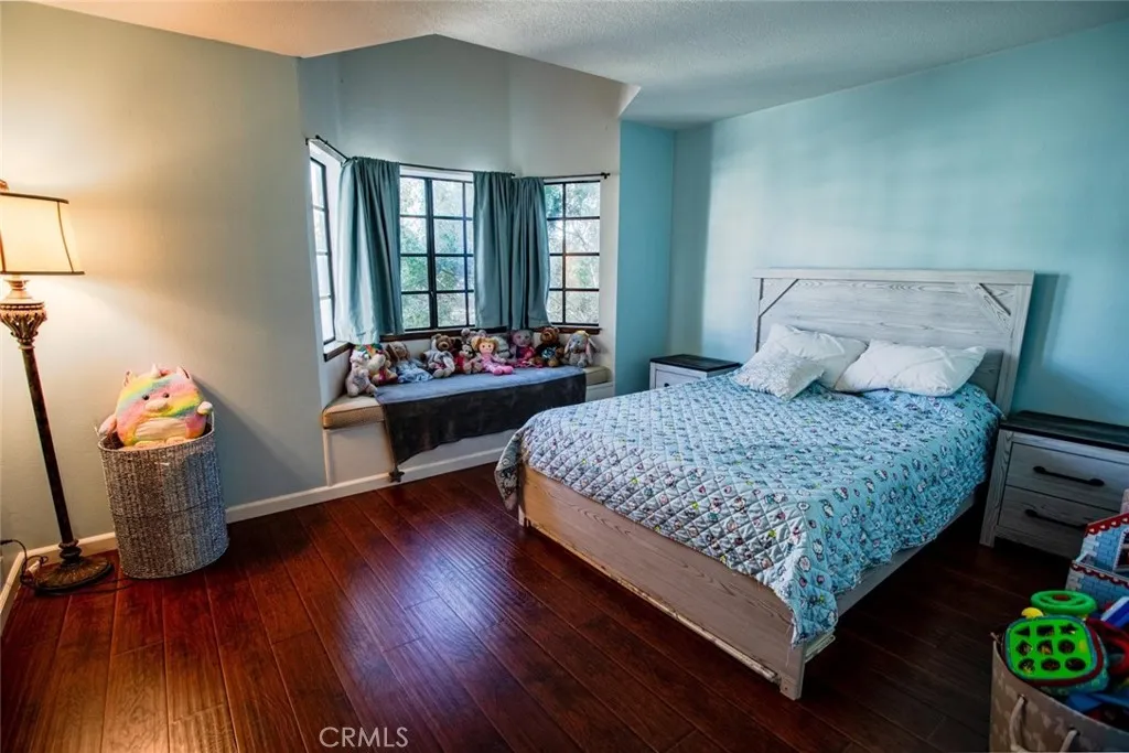 5327 Wilkinson Avenue 6, Valley Village, California 91607 home-pic-18
