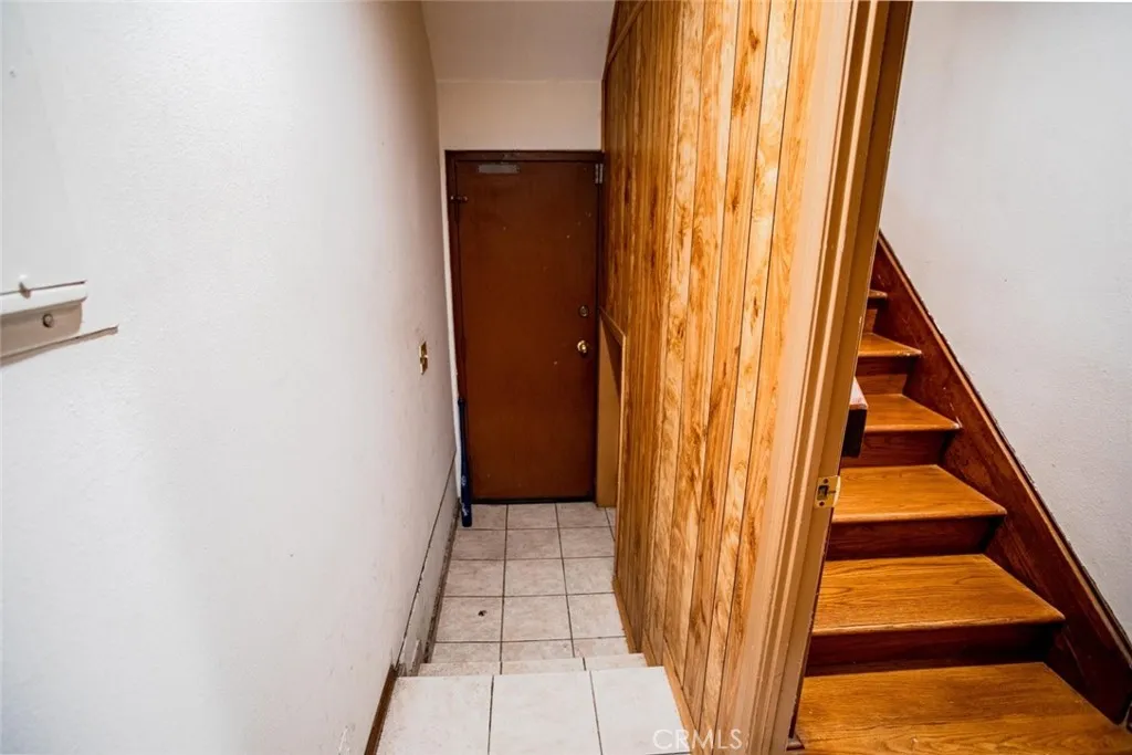 5327 Wilkinson Avenue 6, Valley Village, California 91607 home-pic-29