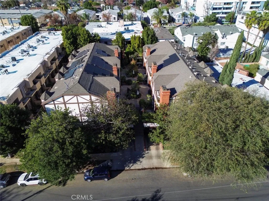 5327 Wilkinson Avenue 6, Valley Village, California 91607 home-pic-39