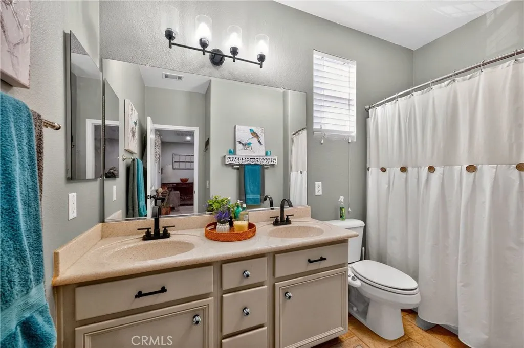 53050 Imperial, Lake Elsinore, California 92532 home-pic-32