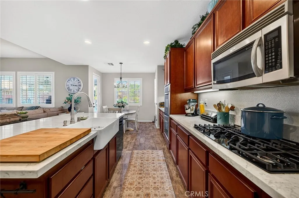 53050 Imperial, Lake Elsinore, California 92532 home-pic-20