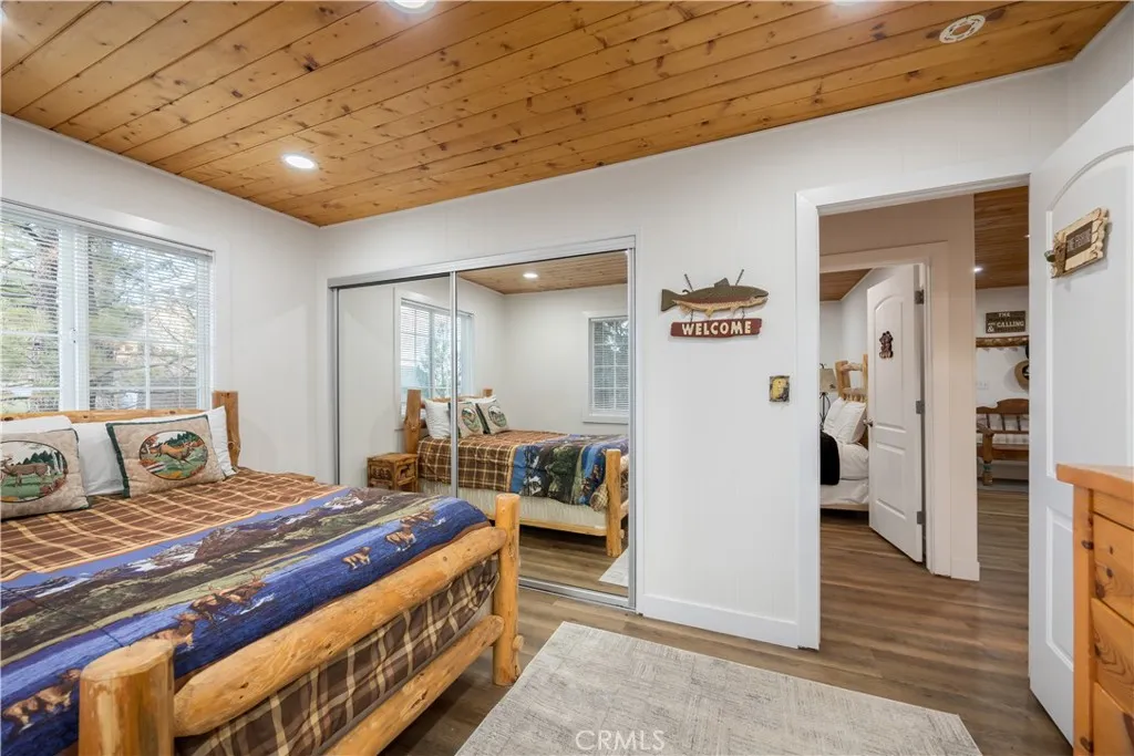 1308 Buffalo Court, Big Bear Lake, California 92315 home-pic-22