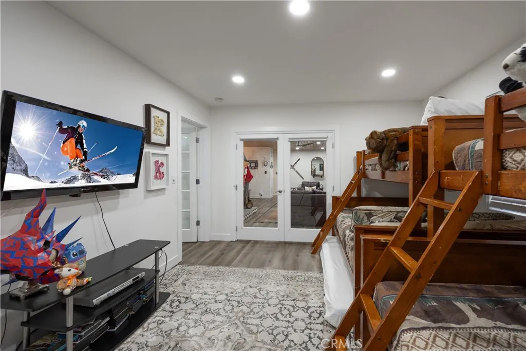 1308 Buffalo Court, Big Bear Lake, California 92315 home-pic-14